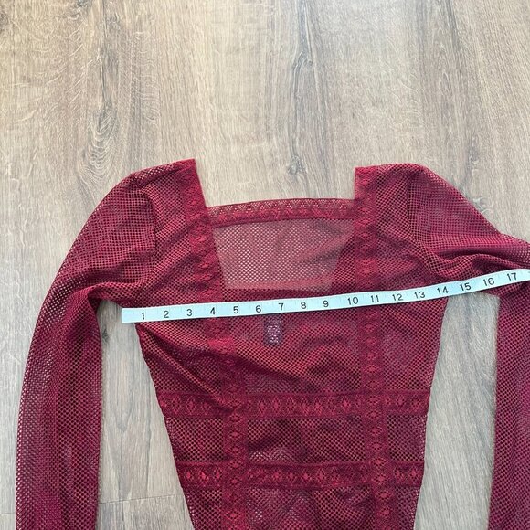 VICTORIA SECRET Burgundy Fishnet Thong Mesh Bodysuit Sz S - Picture 9 of 11